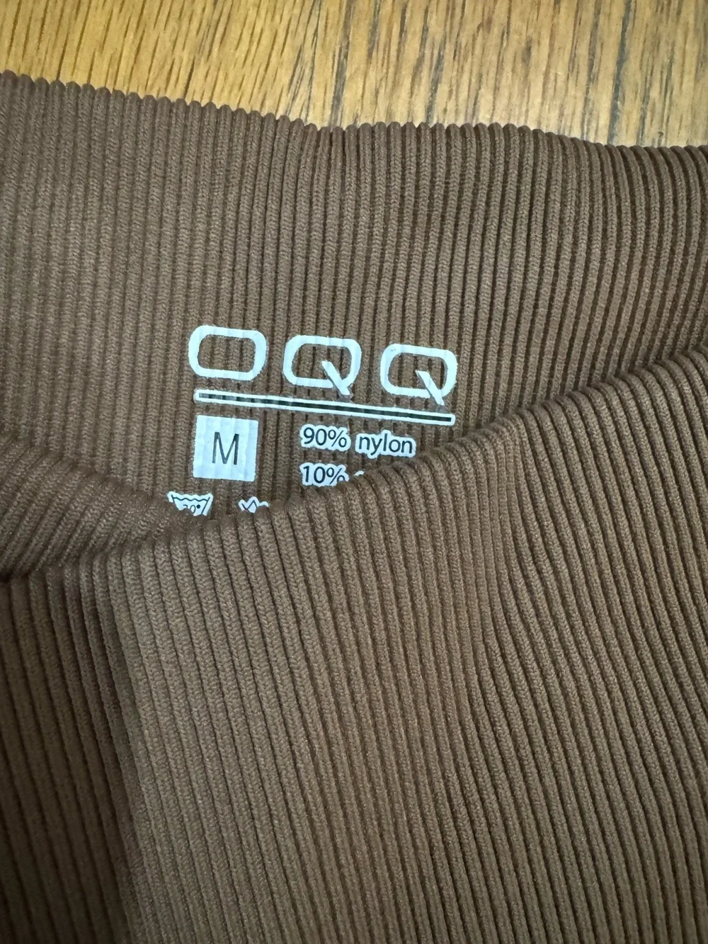 V-Waist Ribbed Bike Shorts — Brown